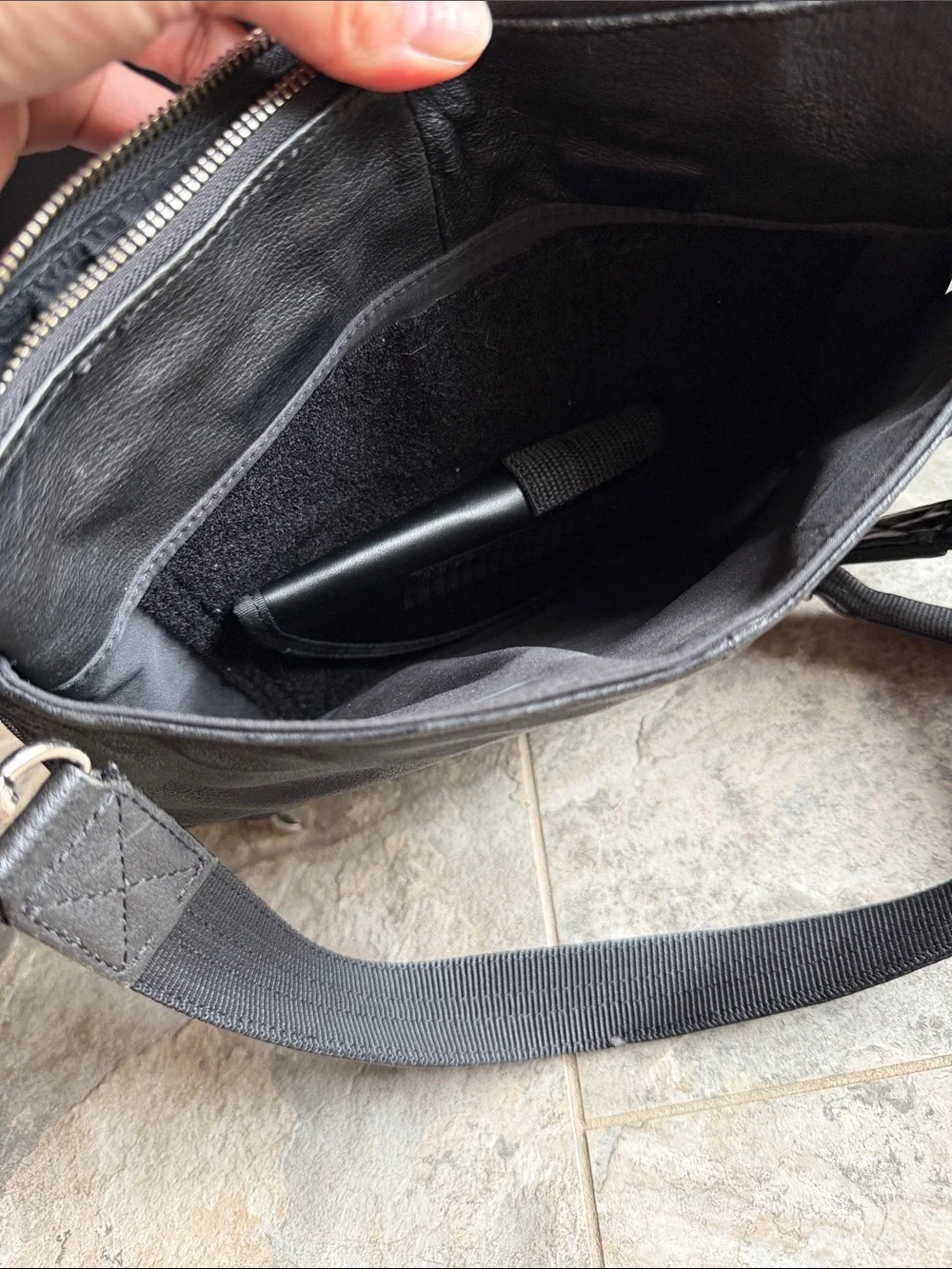 Gun Tote’n Mamas leather conceal carry Crossbody Bag
